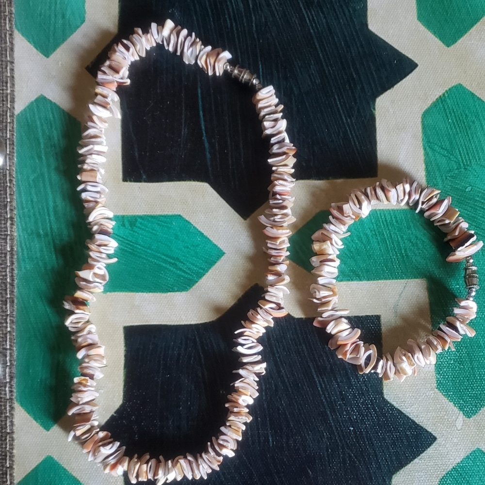 Beach Shell Necklace Set